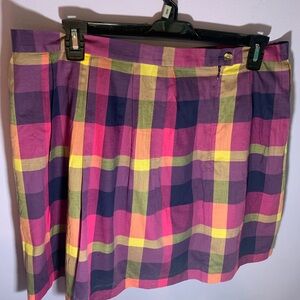 Summer plaid skirt with button for the clueless girl